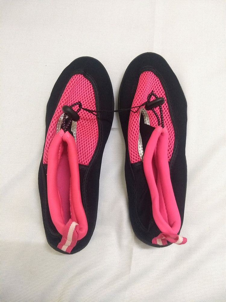 WEST LOOP Women’s Water Shoes - New Imported