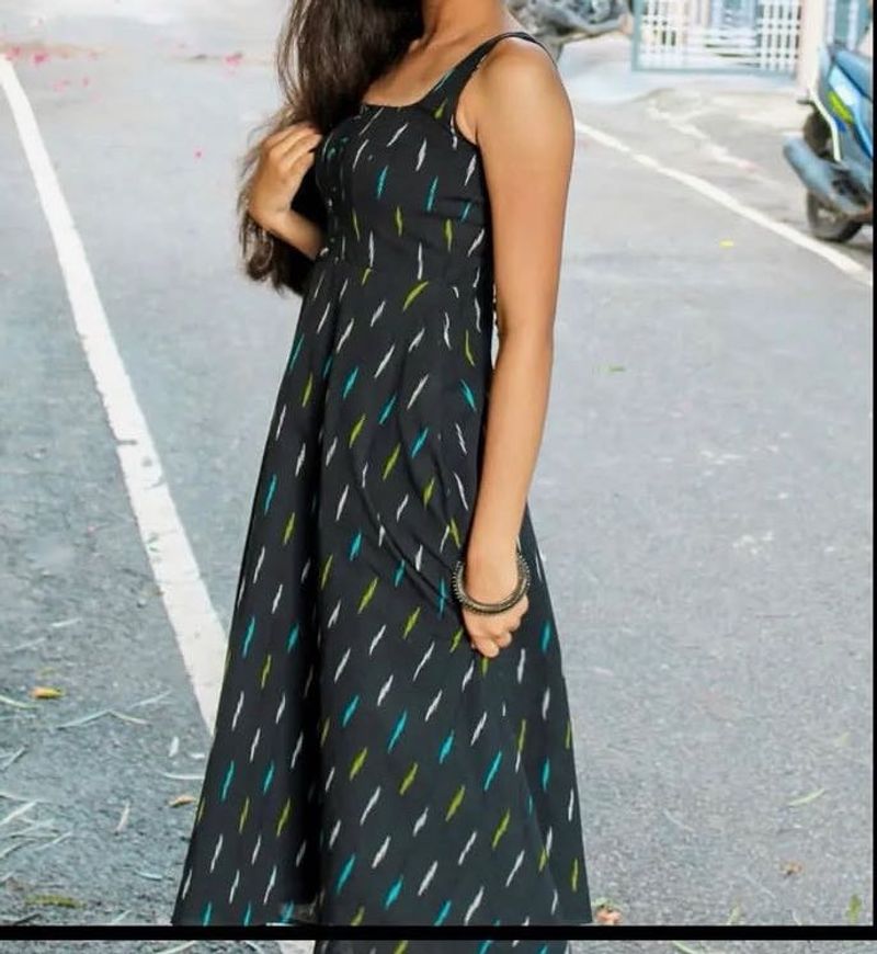 Stylish Black Maxi Dress