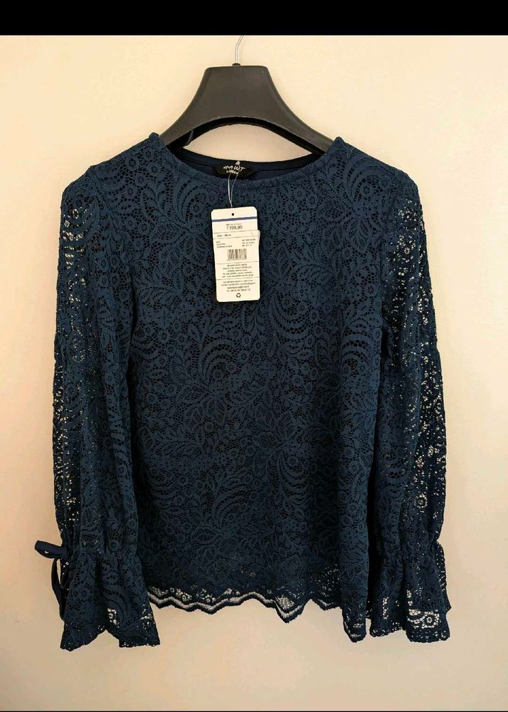 New Women Lace Top