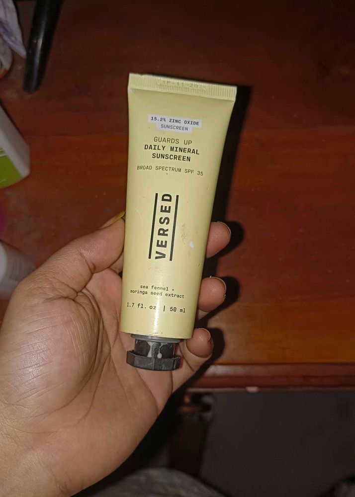 Versed mineral SUNSCREEN