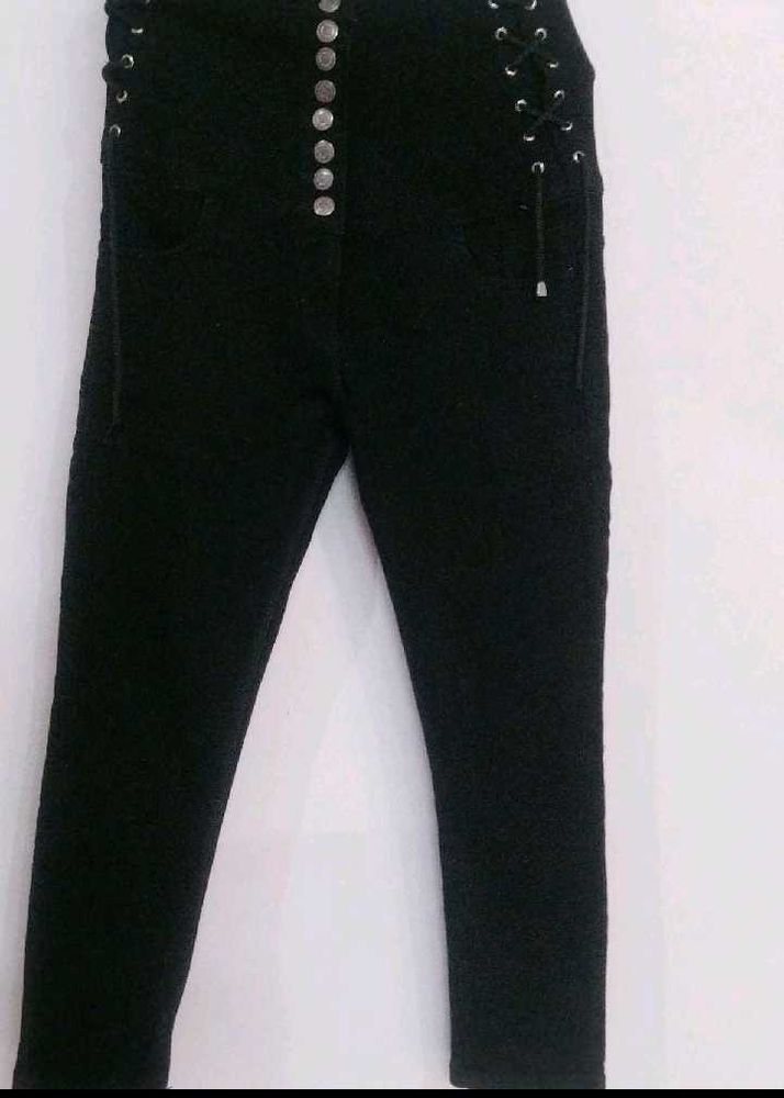 Combo Of Black &amp; White Jeans For Women