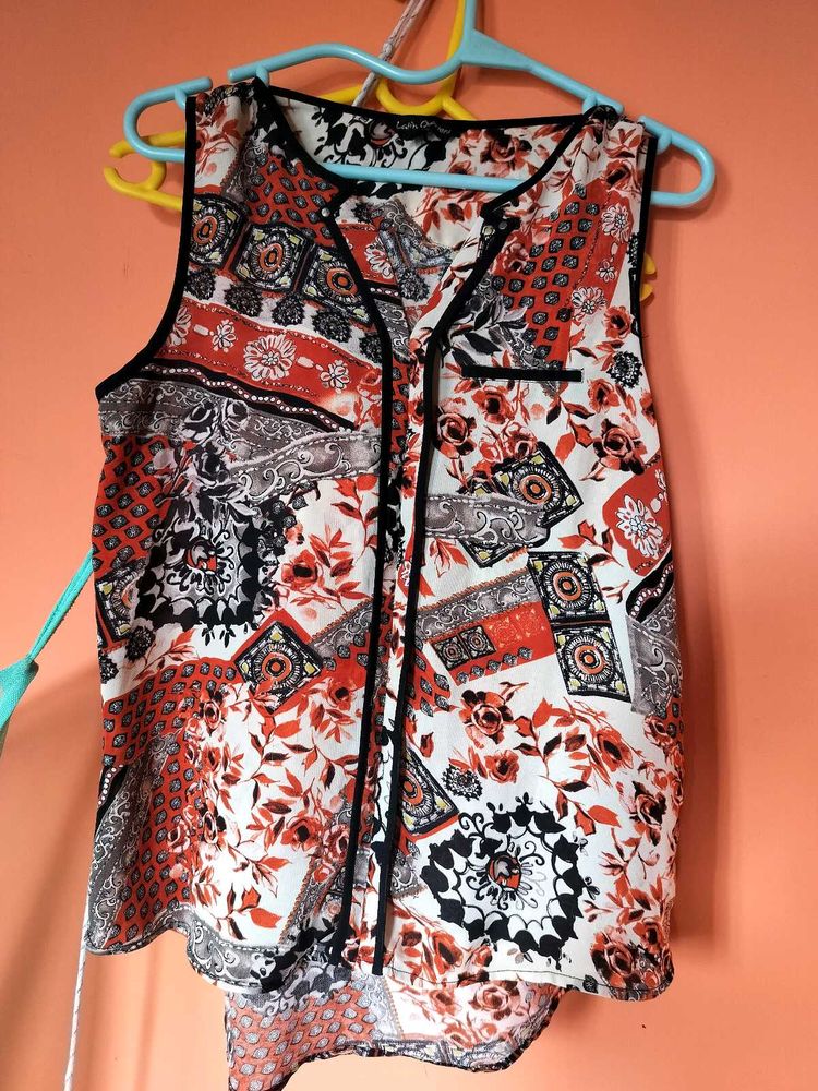 Patterned Sleeveless Top
