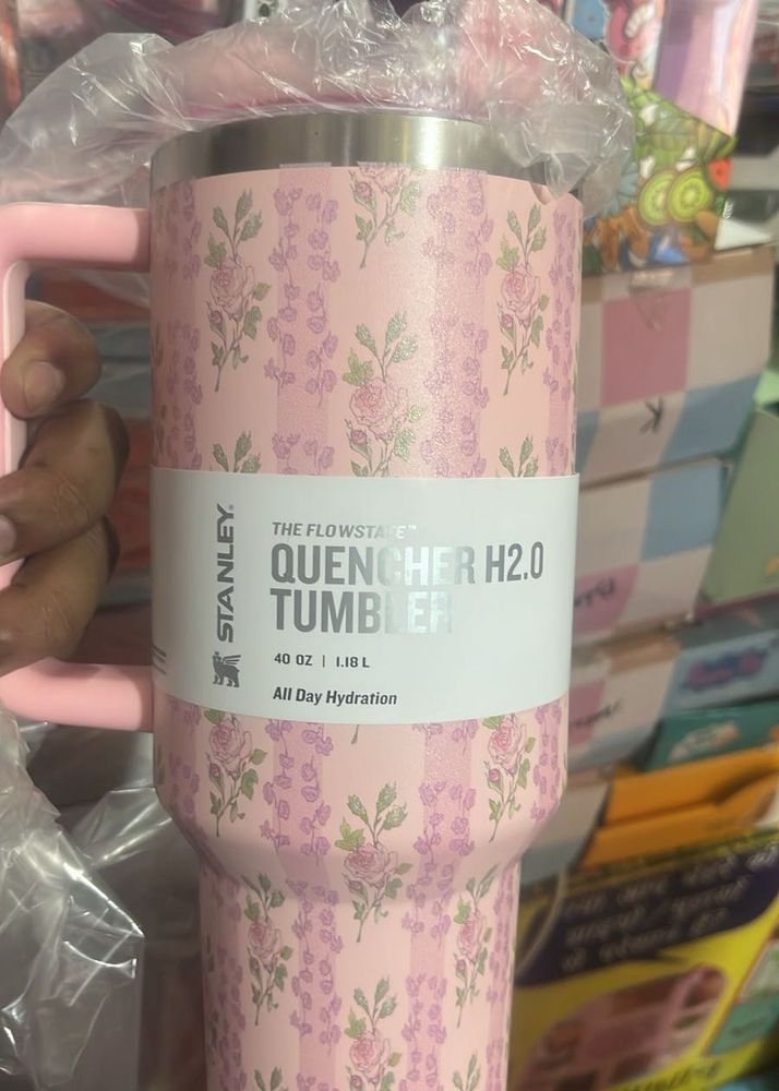 Stanley Quencher H2.0 Tumbler - Floral Pink