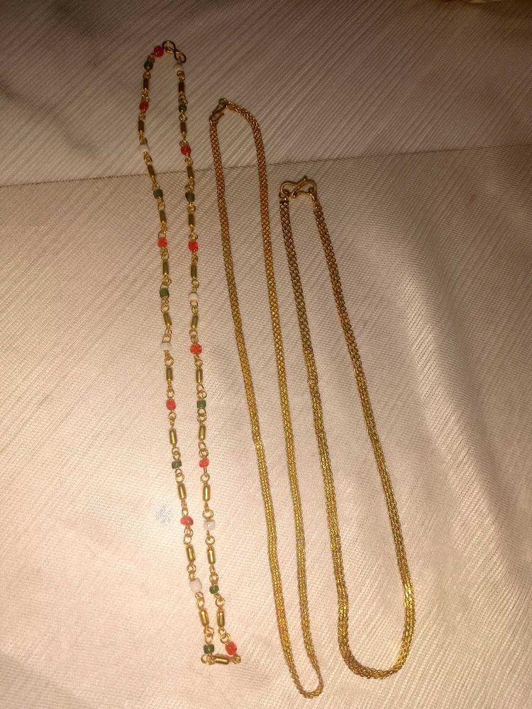 Gold Tone Chain Set