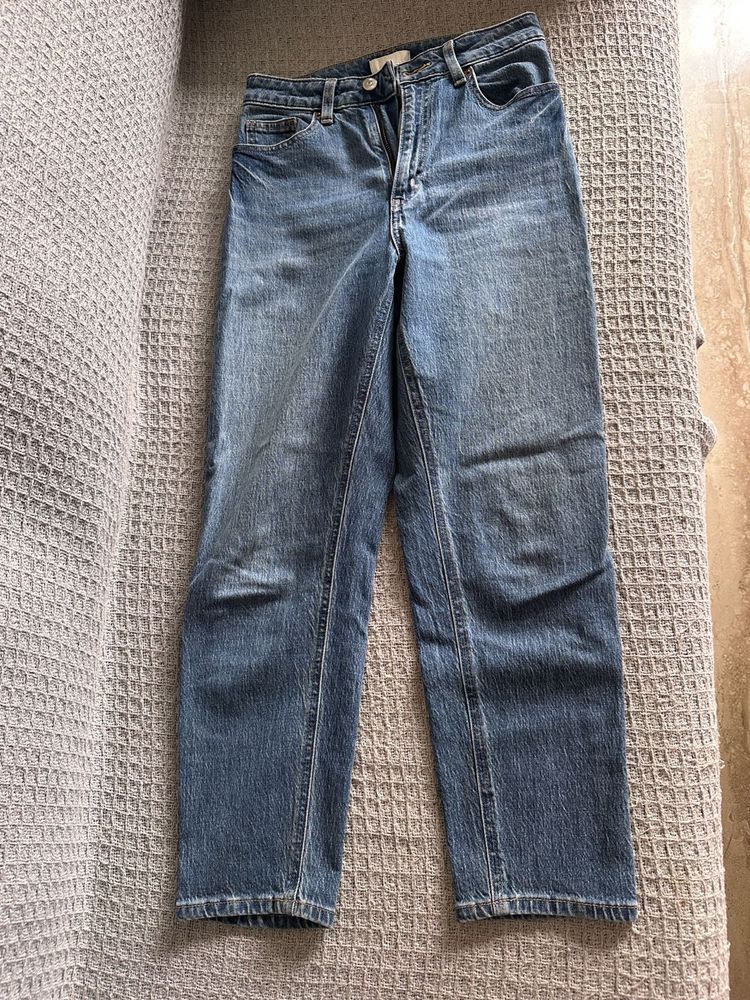 H&amp;M Mom Jeans – EU 36, Hardly Worn