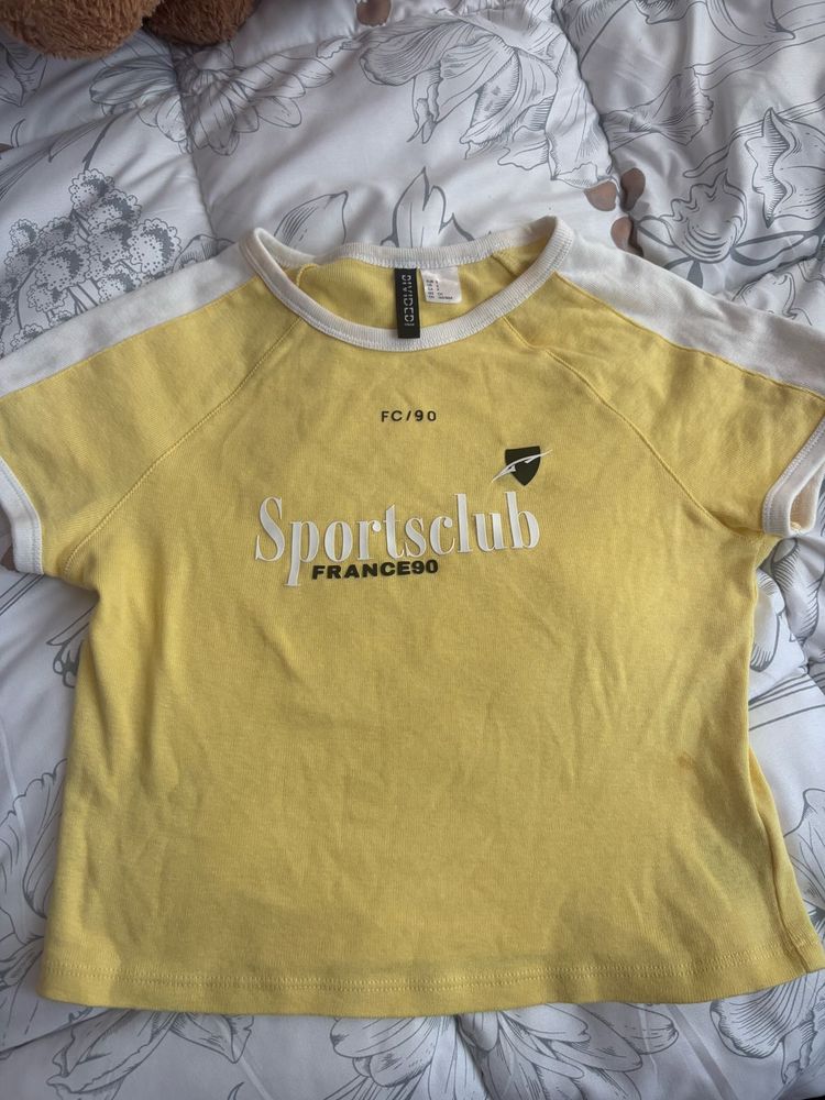 Yellow Sportsclub Tee