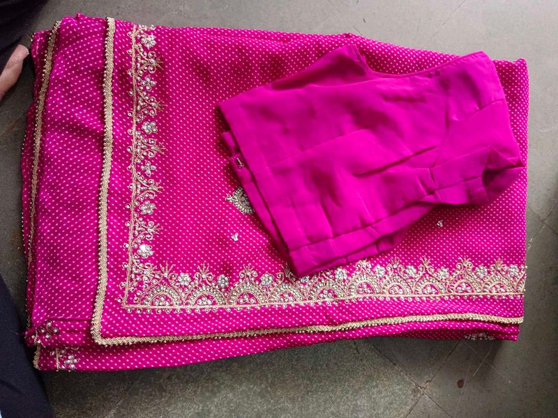 Chiffon Lahariya saree From Women