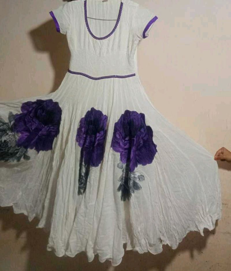 Whait Anarkali