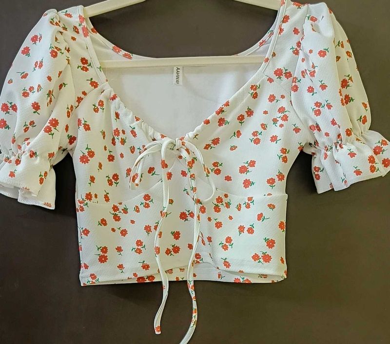 Floral Tie-Front Crop Top