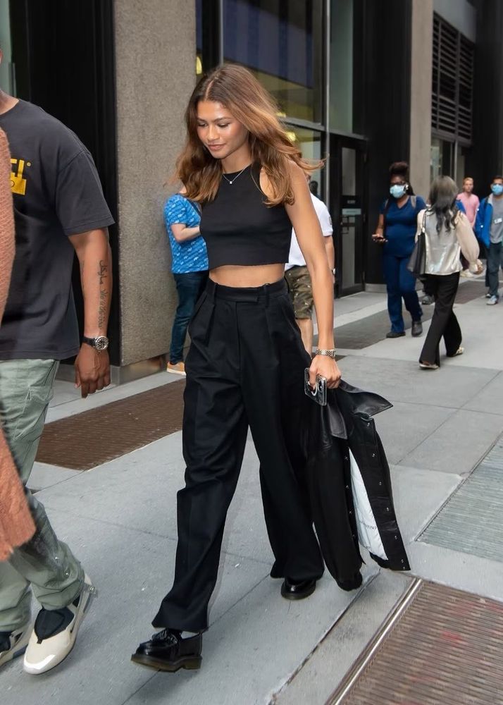 H&amp;M Ribbed Crop Top