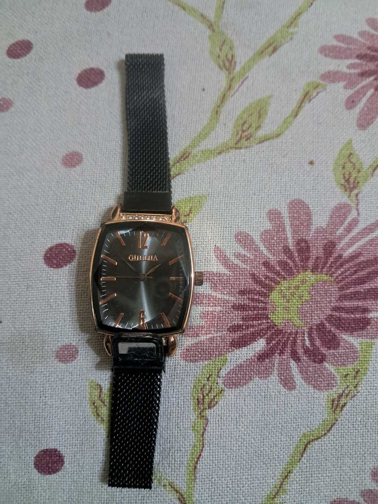 Magnet Watch