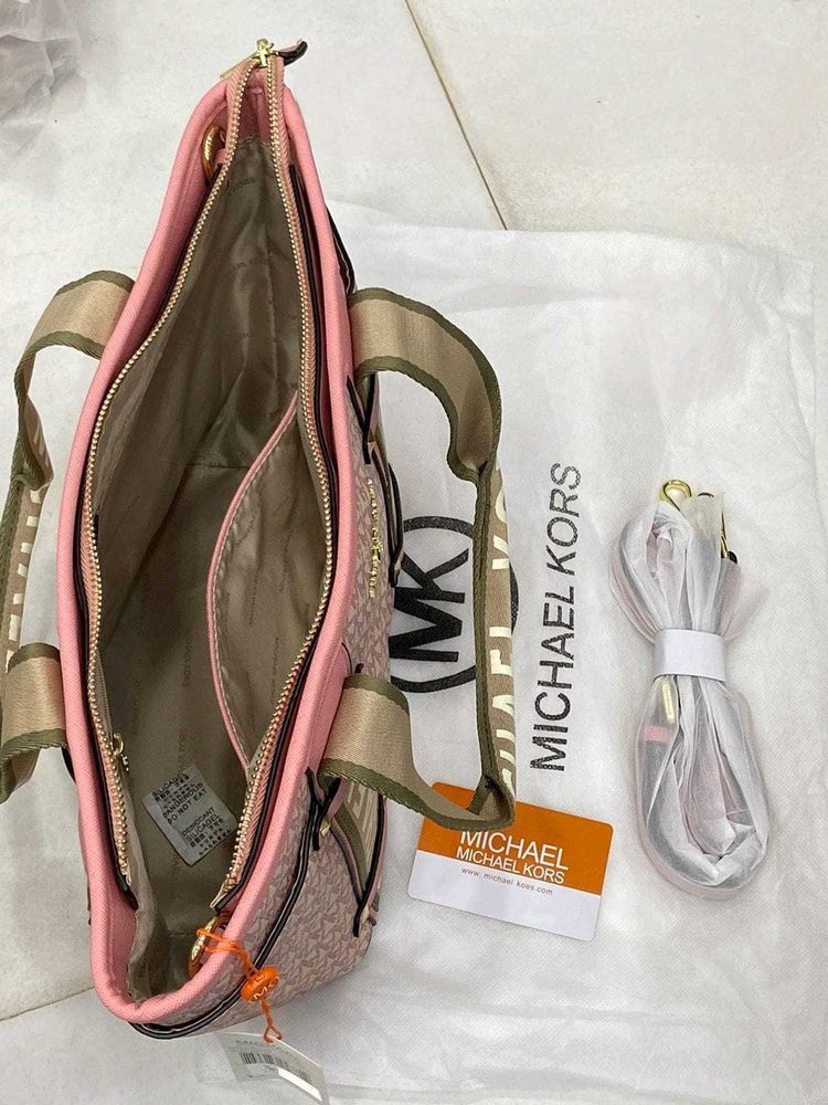 MK NEW LASTEST ELLIOT LARGE TOTE BAG*