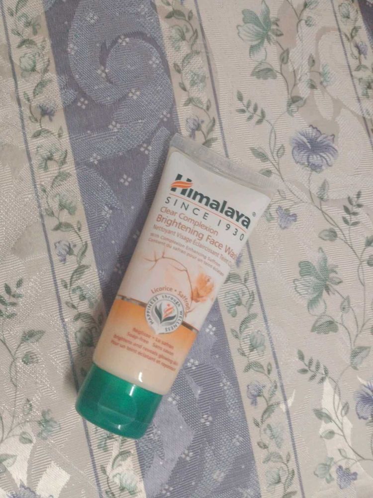 Himalaya Brightening Face Wash