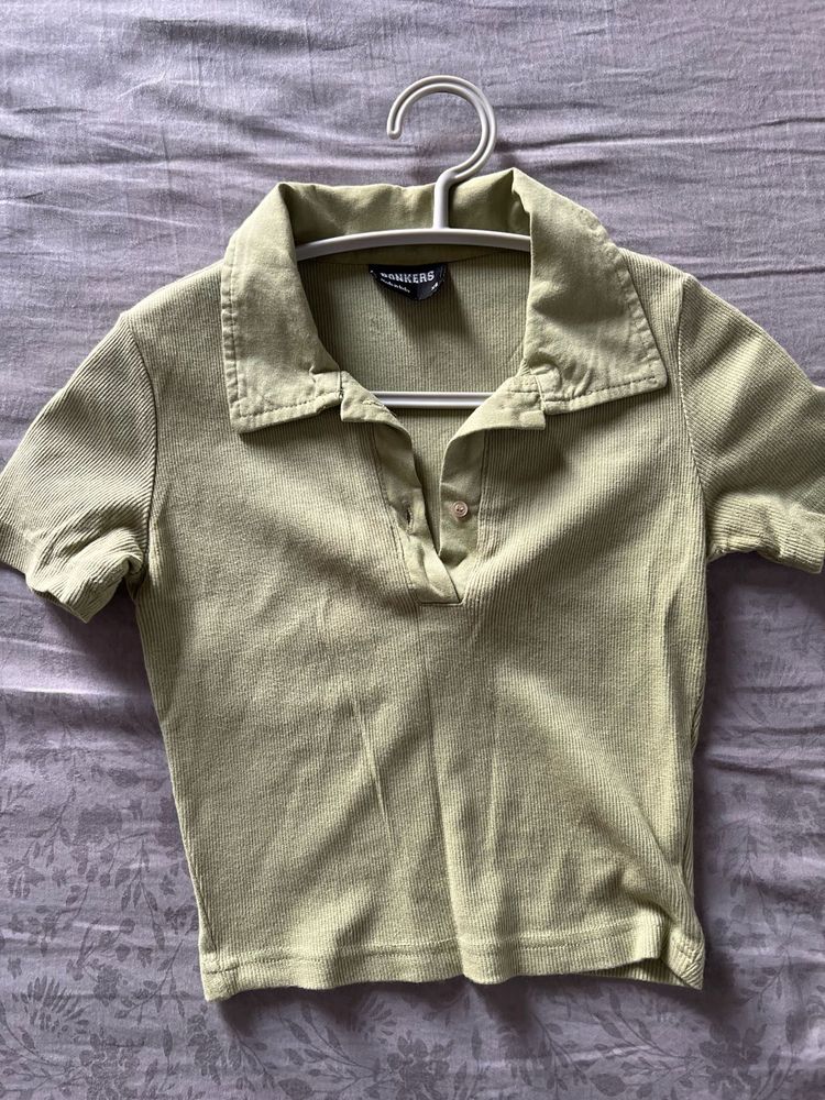 Green Crop Top with Collar