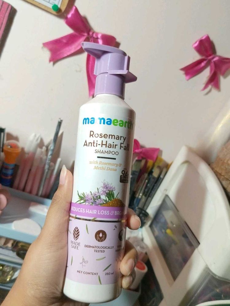 Mamaearth Rosemary Anti-Hair Fall Shampoo
