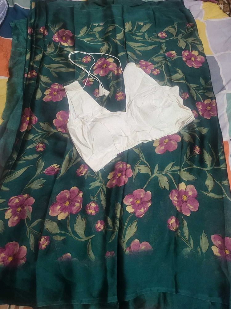 Floral Green Saree &amp; Blouse