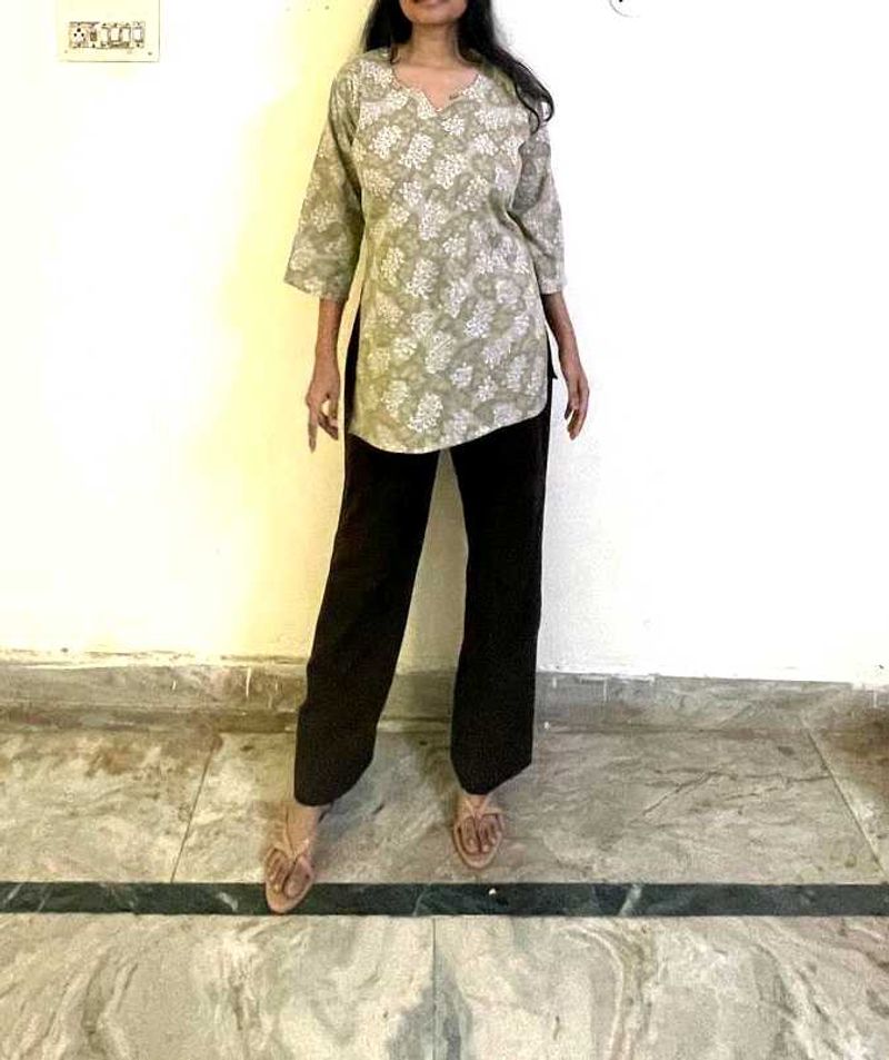 Women&#39;s Printed kurti Full Sleeve