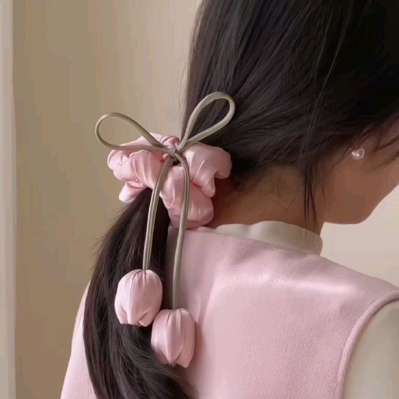 Tulip Scrunchie