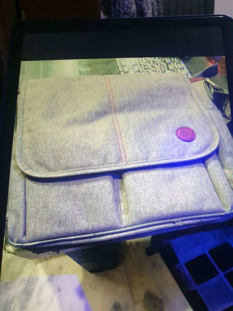 SHOULDER  BAG....very attractive,  lightweight, sp