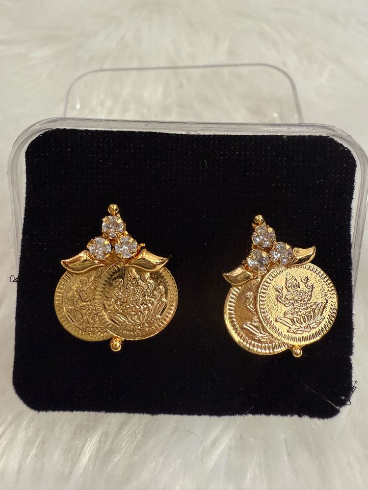 Coin Design Earrings