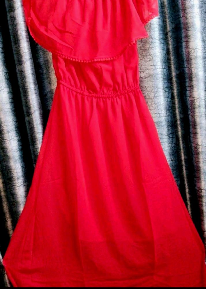 Full Length Red Gown ♥️