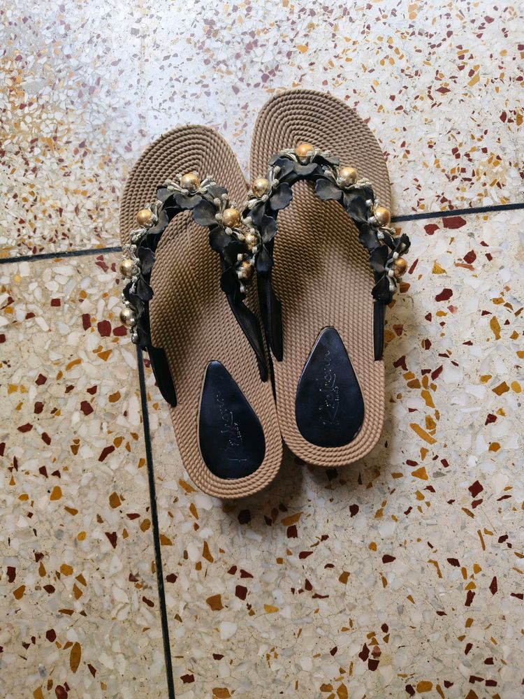 Flower Strip Women&#39;s Footwear