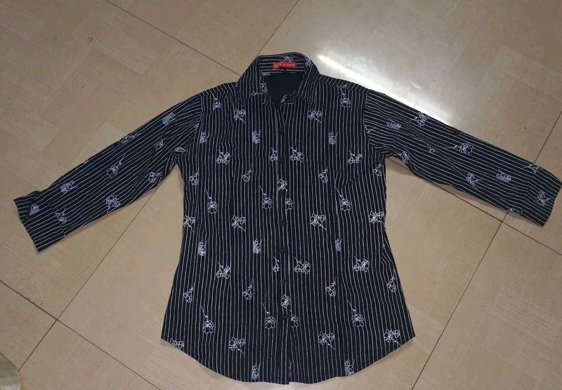 ཱིꓸ  y2k Striped Long Sleeve Shirt- ` ✧ ´ -
