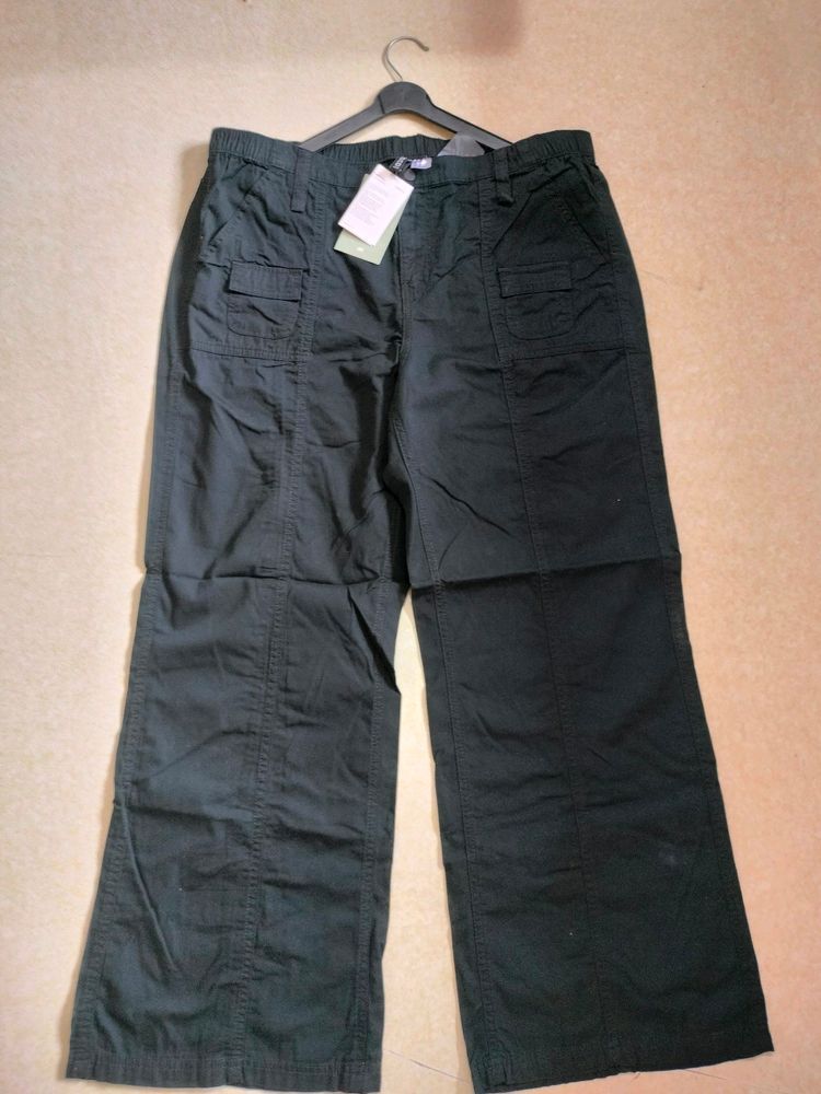 ✨ H&amp;M Black Trousers – Brand New