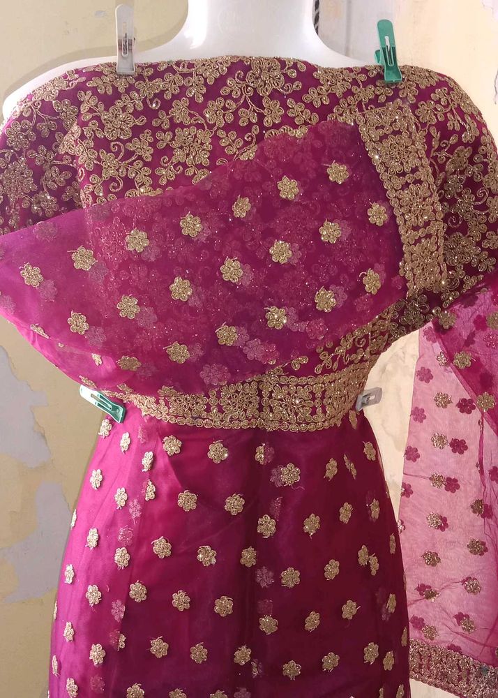 Magenta &amp; Gold Embellished Ethnic gown