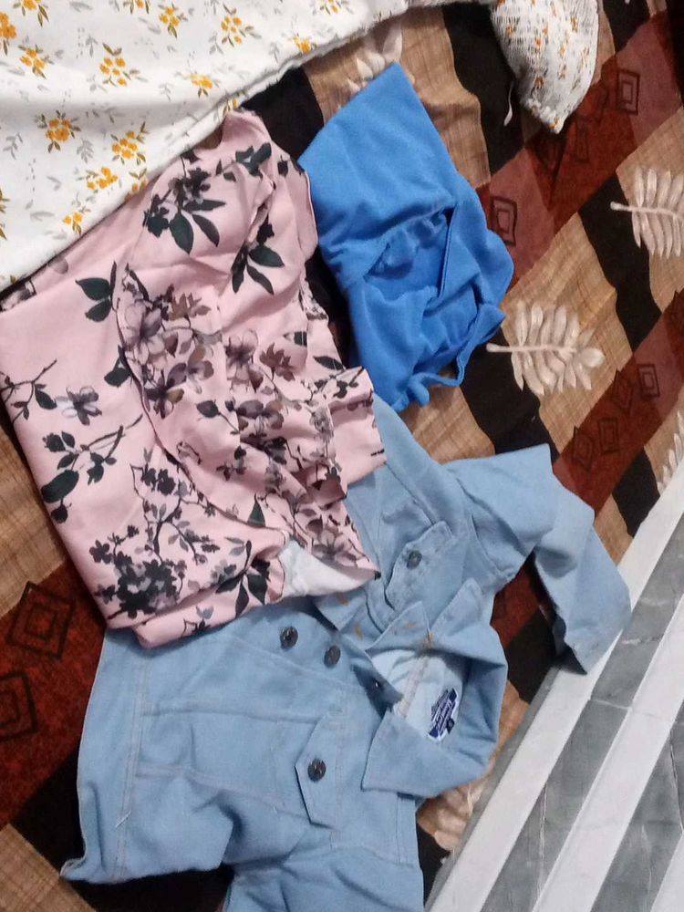Combo Of 4 Tops Nd Tunics Used Just Once Or Twice