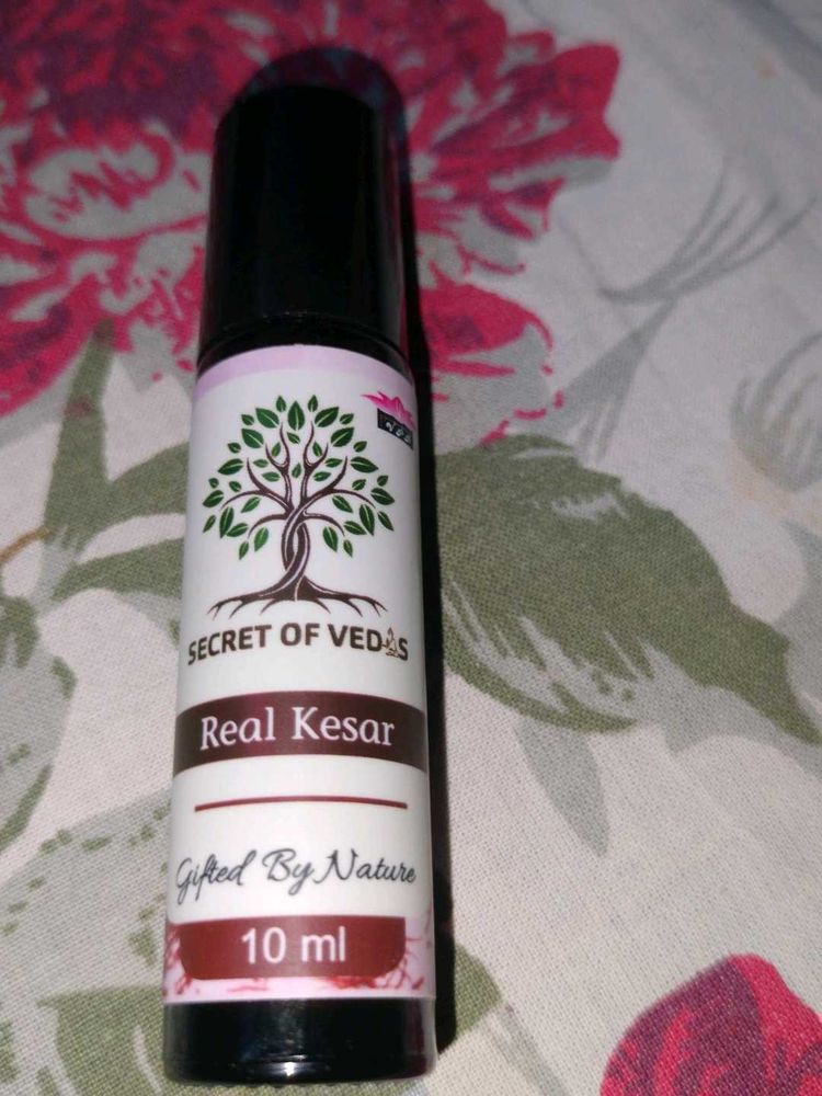 Unisex Roll On Attar: Real Kesar (Saffron)
