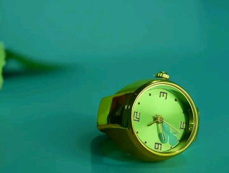 Leaf Ring Watch