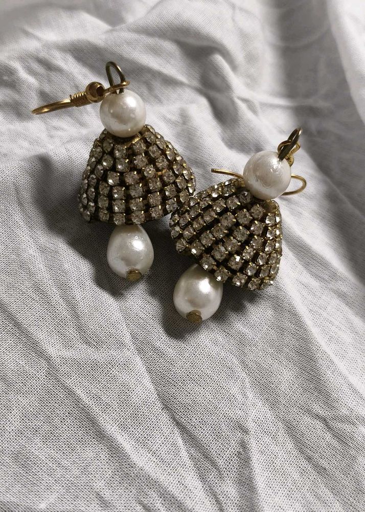 Pearl Rhinestone Earrings