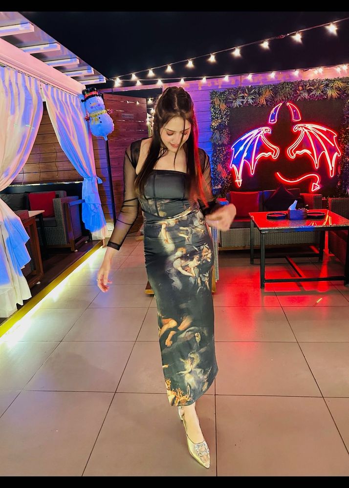 Newme Stylish Midi Dress