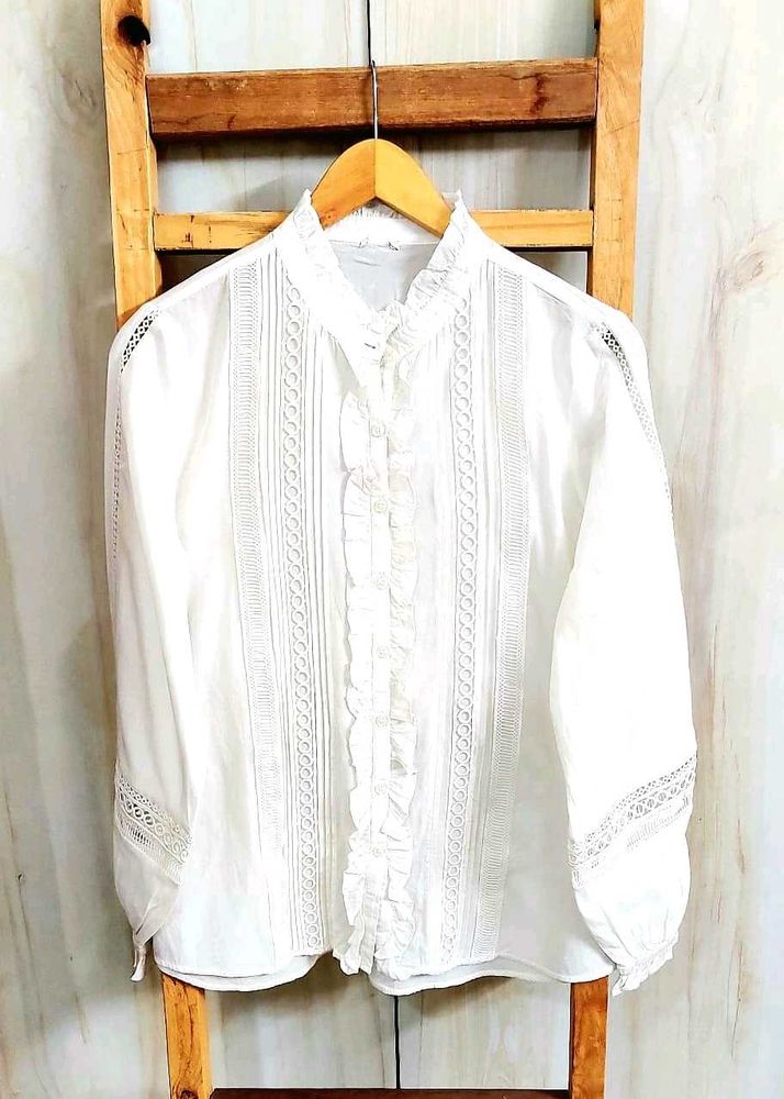 Elegant White Lace Top size-40