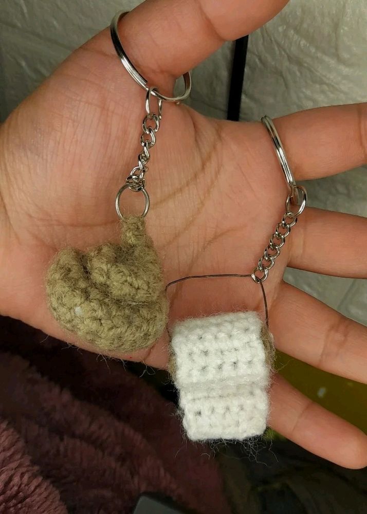 Crochet Poop&amp;Paper Keychain