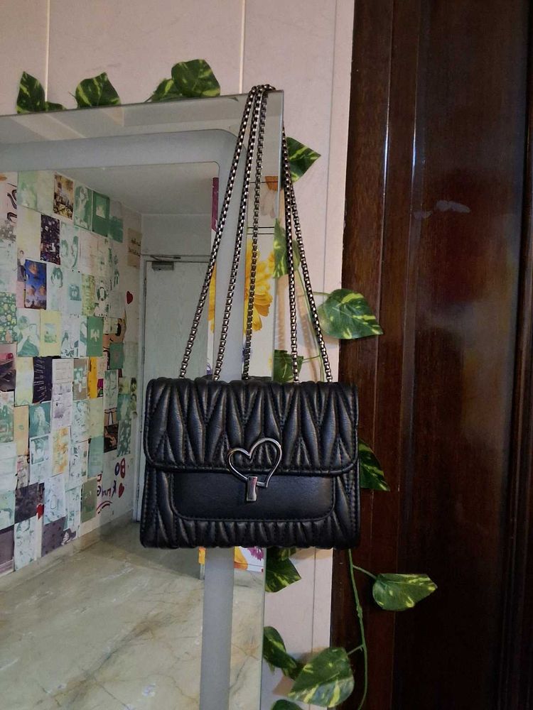 Chic Black Shoulder Bag