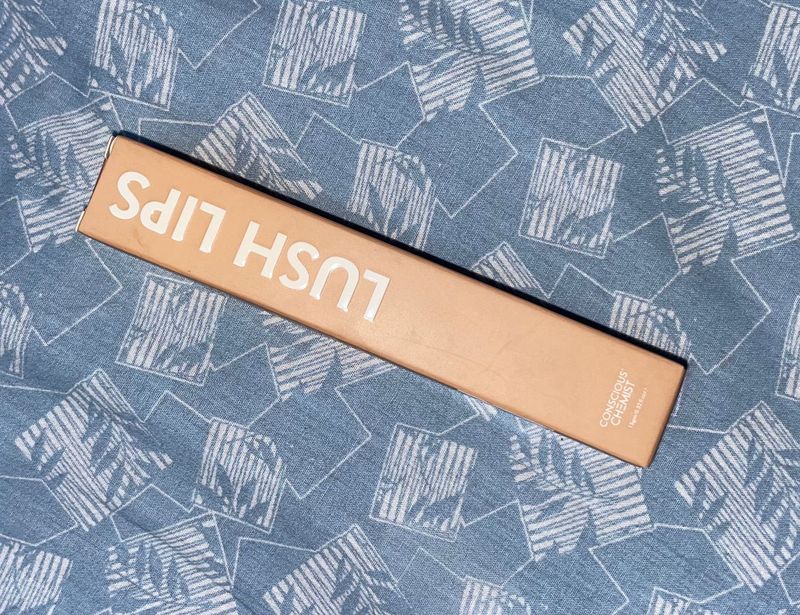 Lush Lips Lipstick- Vanilla