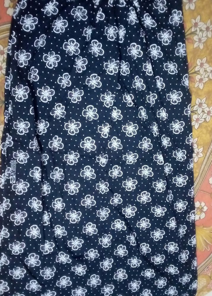 Navy Blue Sleeve Less Nighty