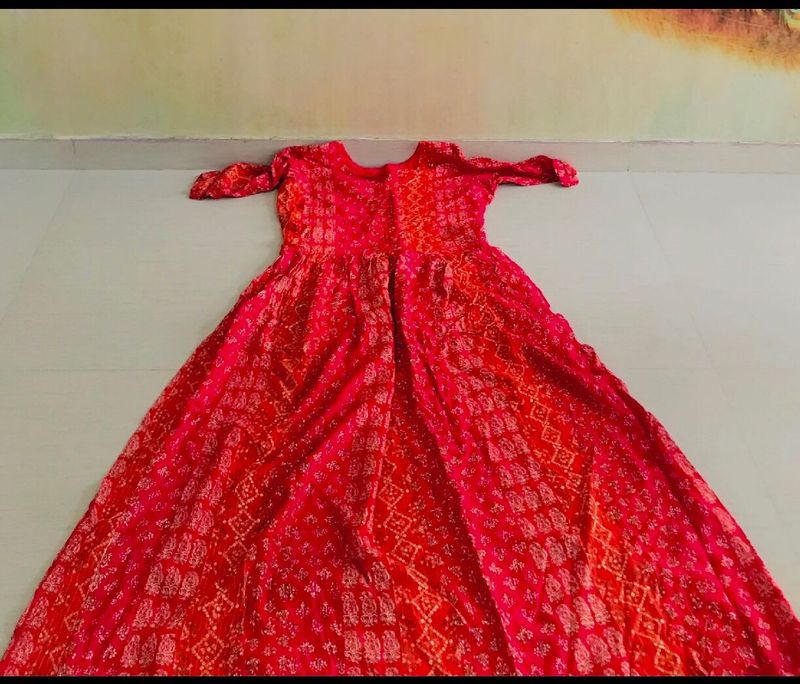 GOWN Bandhani