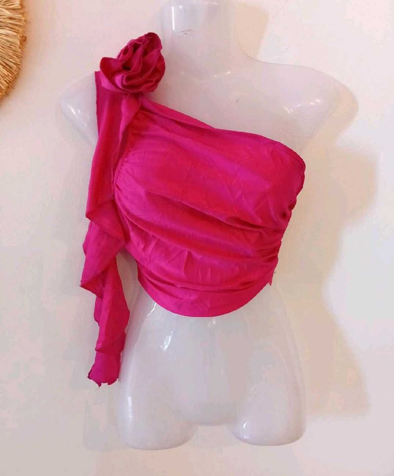 Shein Icon One Shoulder Rose Crop Top