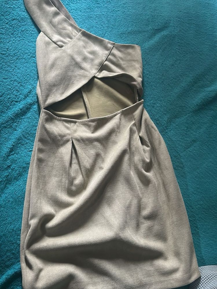 Fun, sexy green dress