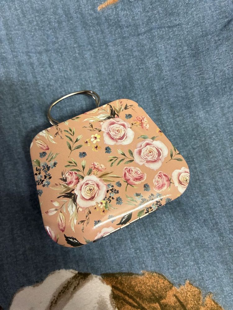 Metal Box