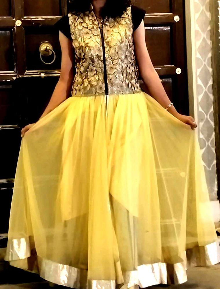 Best Ladies Anyliks Gown