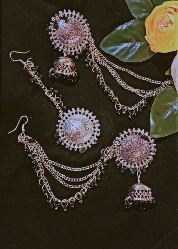 Oxidice ( Jhumka With Mang Tika)