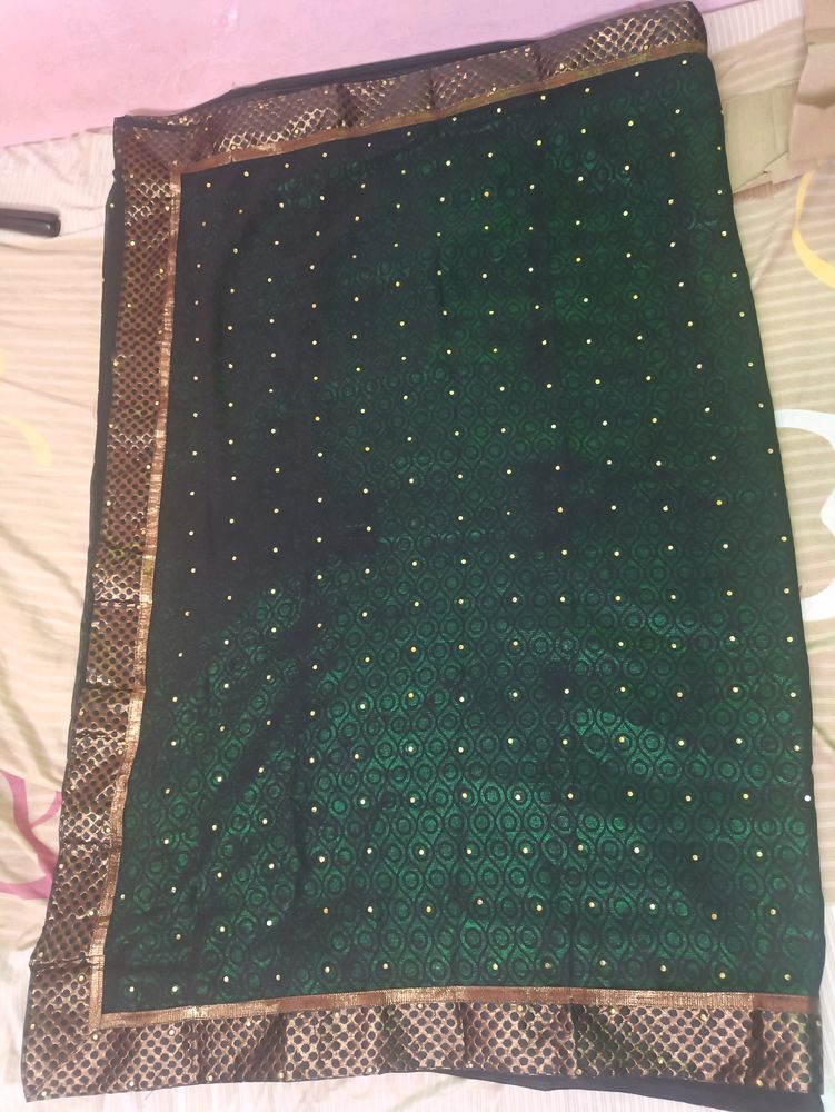 Unworn Gold Stone Saree With Green Allover Print