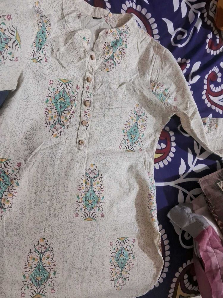 Elegant Printed Kurta