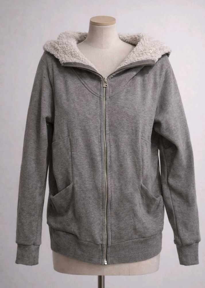 Cozy Gray Hood Fleece