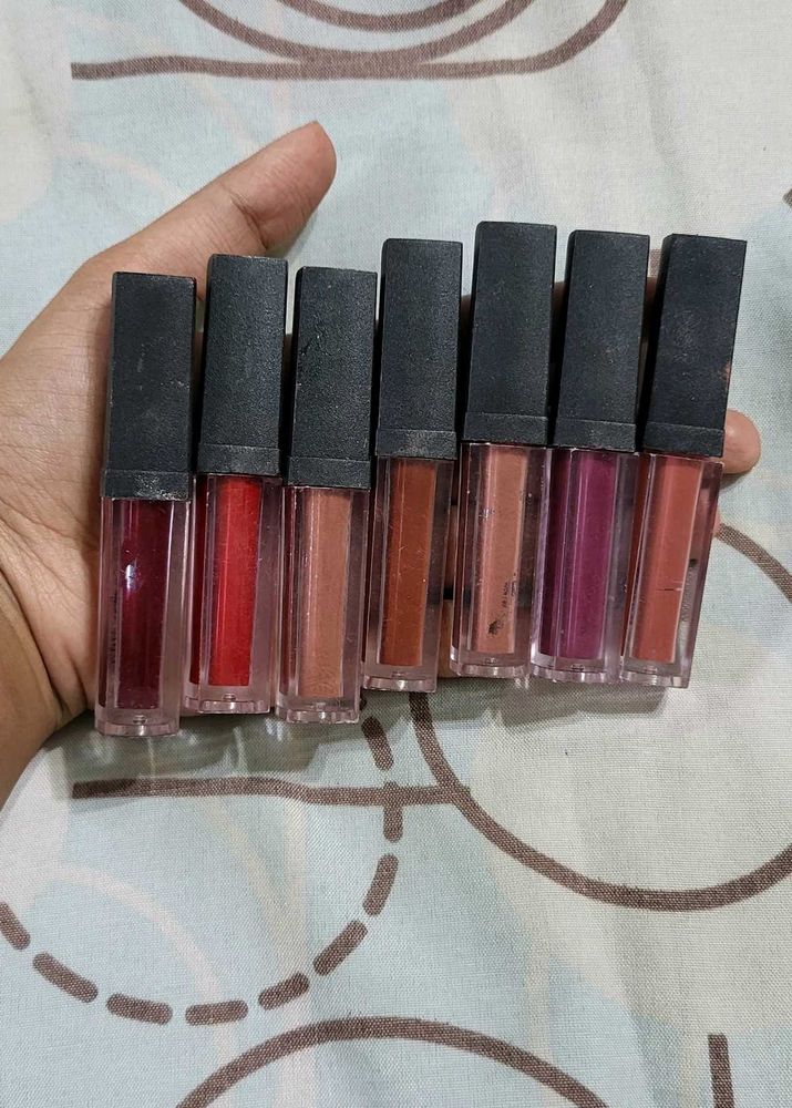 7 set of matte mini lipstick combo💄