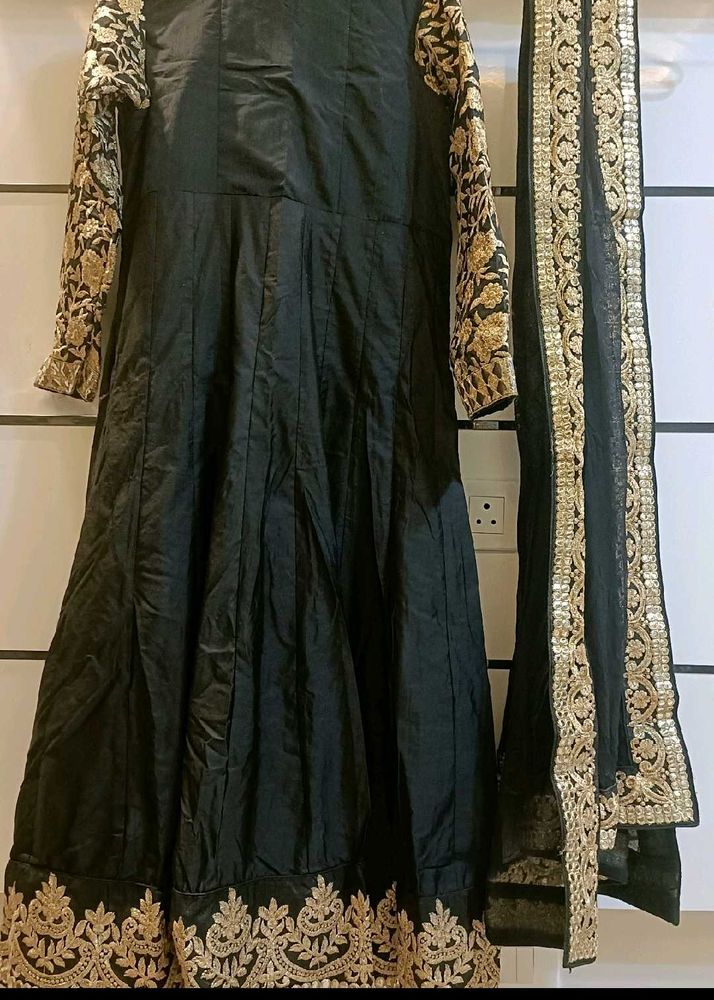 Black &amp; Gold Anarkali